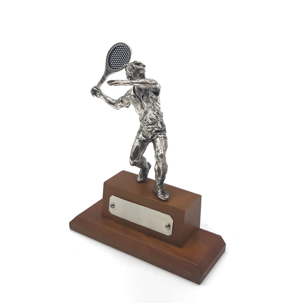 Scultura Tennista in argento con piastra personalizzabile - Gioielleria Mariatti Torino